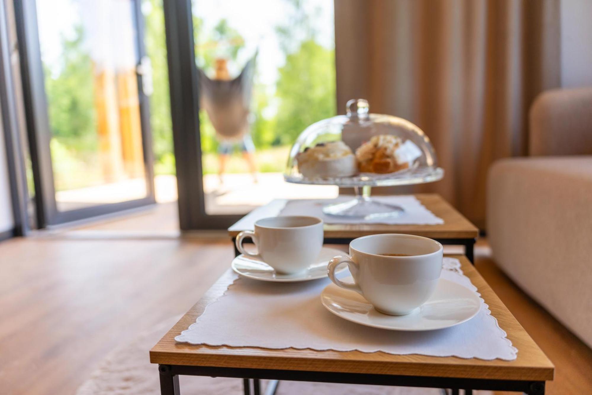 Zielona Zaba Hotel Derc Kültér fotó