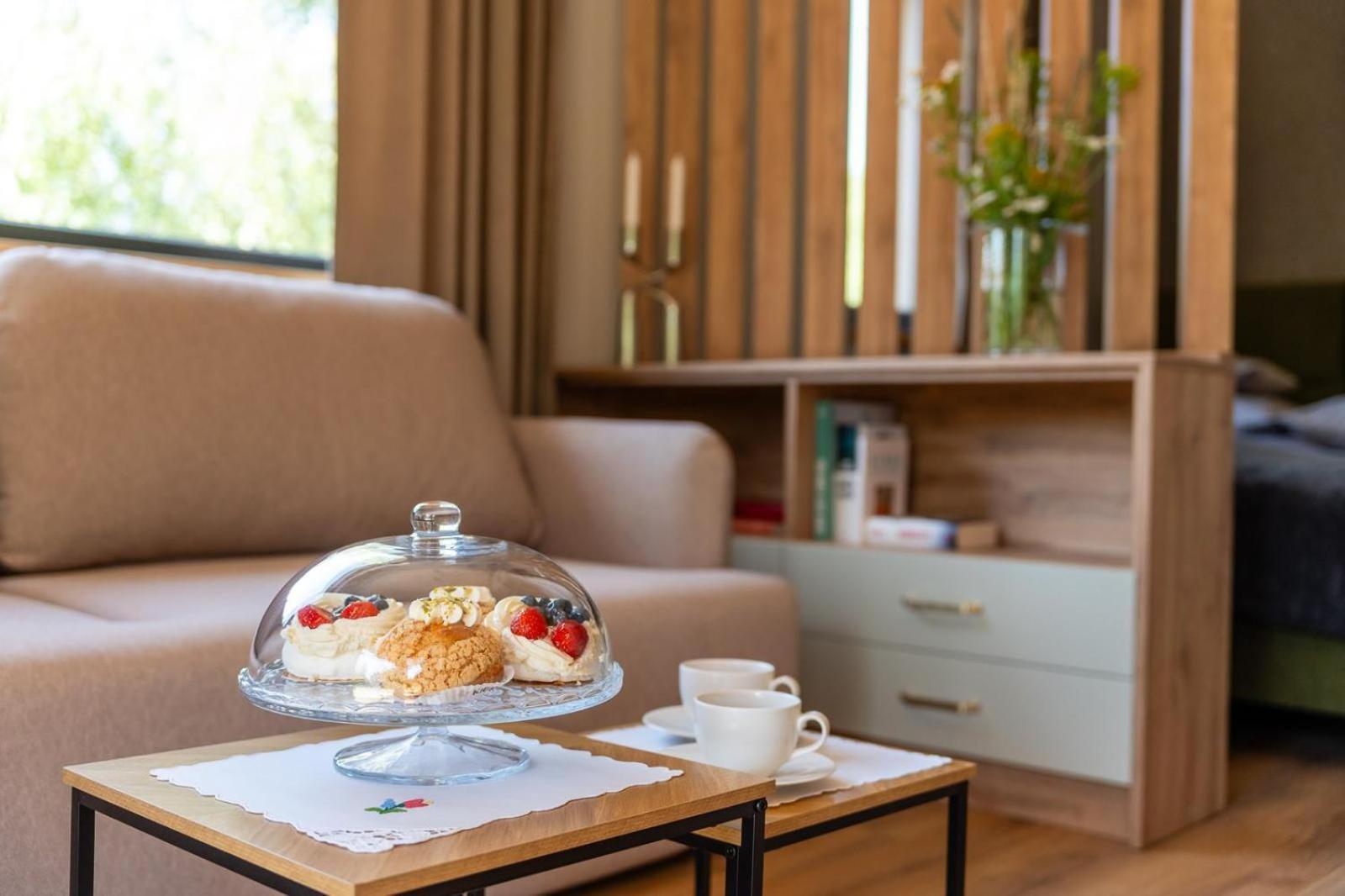 Zielona Zaba Hotel Derc Kültér fotó
