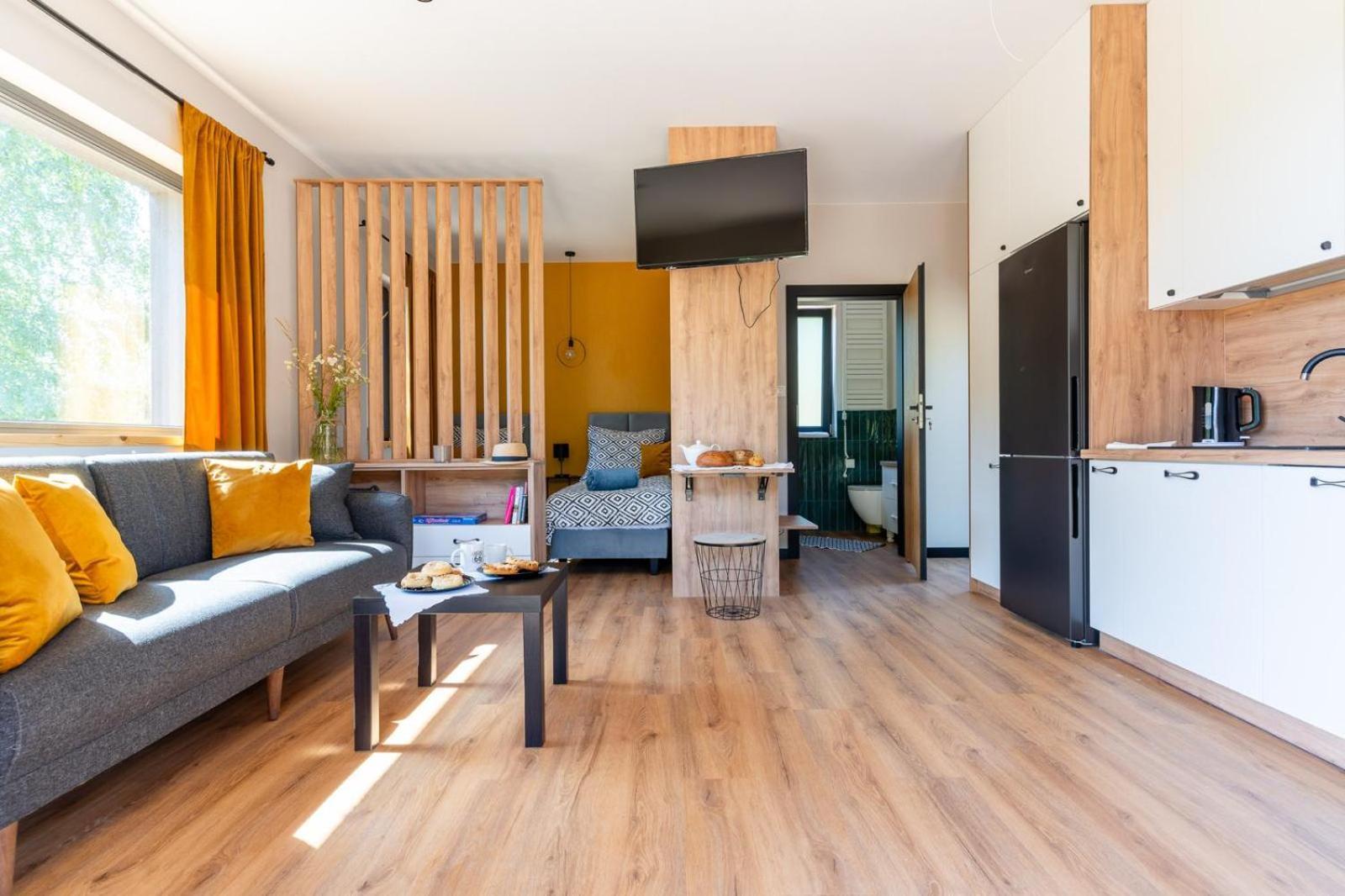 Zielona Zaba Hotel Derc Kültér fotó